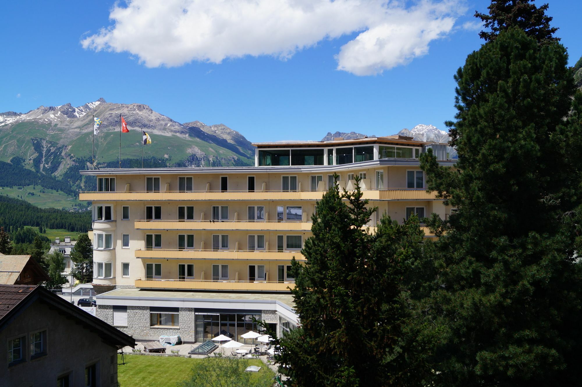 Hotel Schweizerhof Pontresina Exterior photo