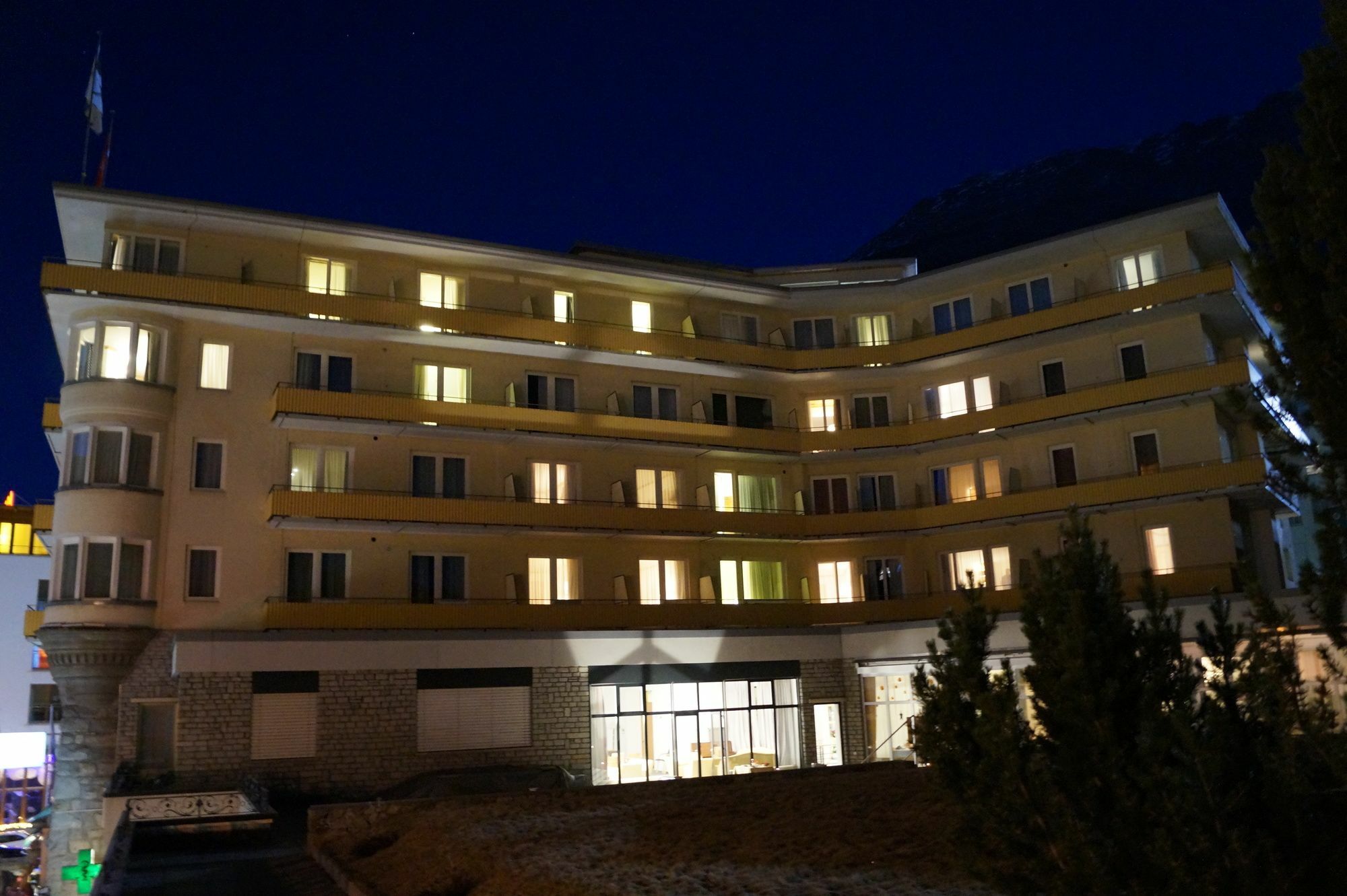 Hotel Schweizerhof Pontresina Exterior photo